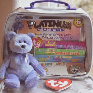 Ty Beanie Babies Vintage Clubby II Bear 1999 & Platinum Membership Case and Coin